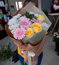 Букет цветов из:  Герберы, Розы и Хризантемы в Ельники