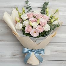 Букет цветов из:  Лизиантусы в Ельники